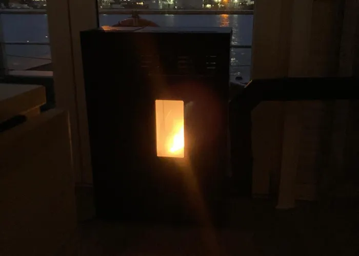 Hausbooothl Bådhotel *